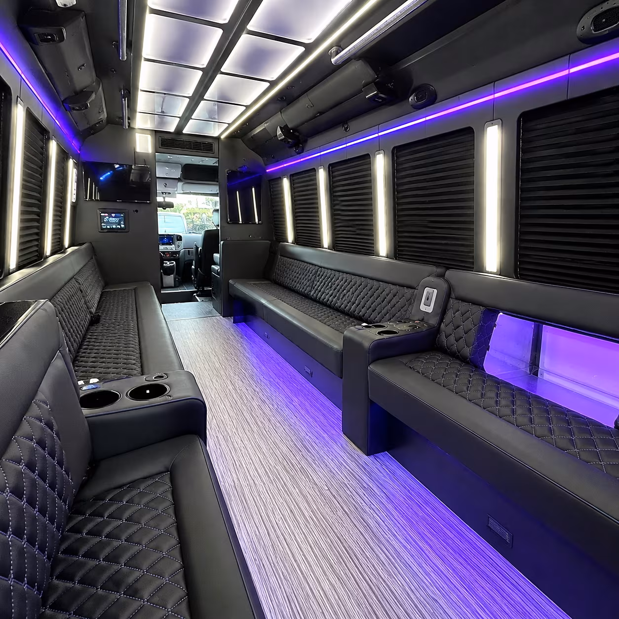 New Braunfels Birthday, Sweet 16, & Quinceañera Party Bus Rentals