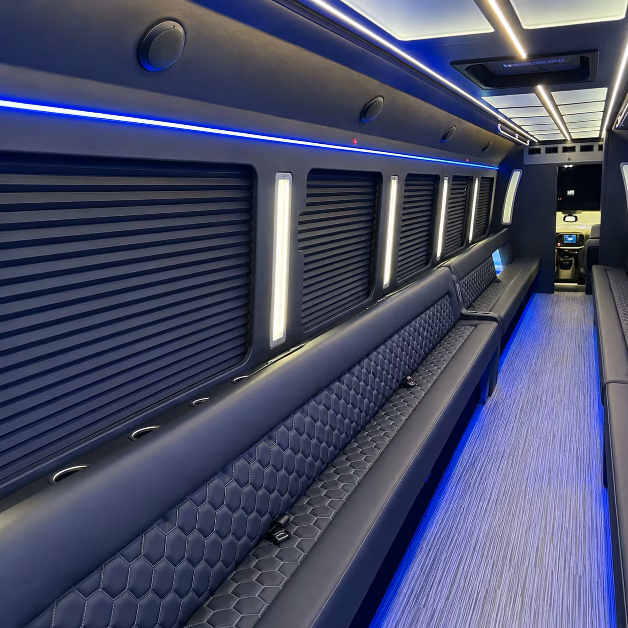 San Antonio Birthday, Sweet 16, & Quinceañera Transportation group transportation