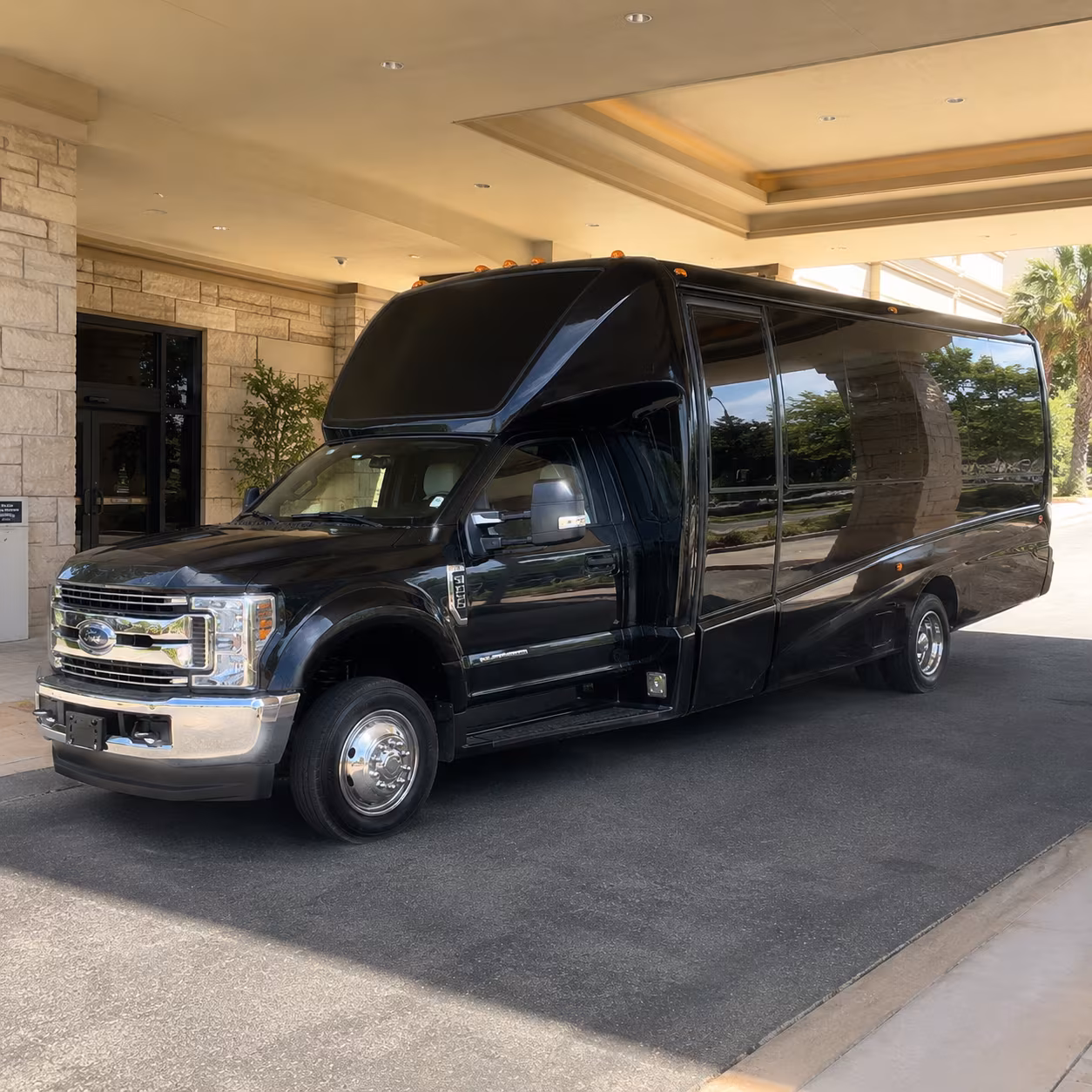 San Antonio Birthday, Sweet 16, & Quinceañera Transportation party bus interior