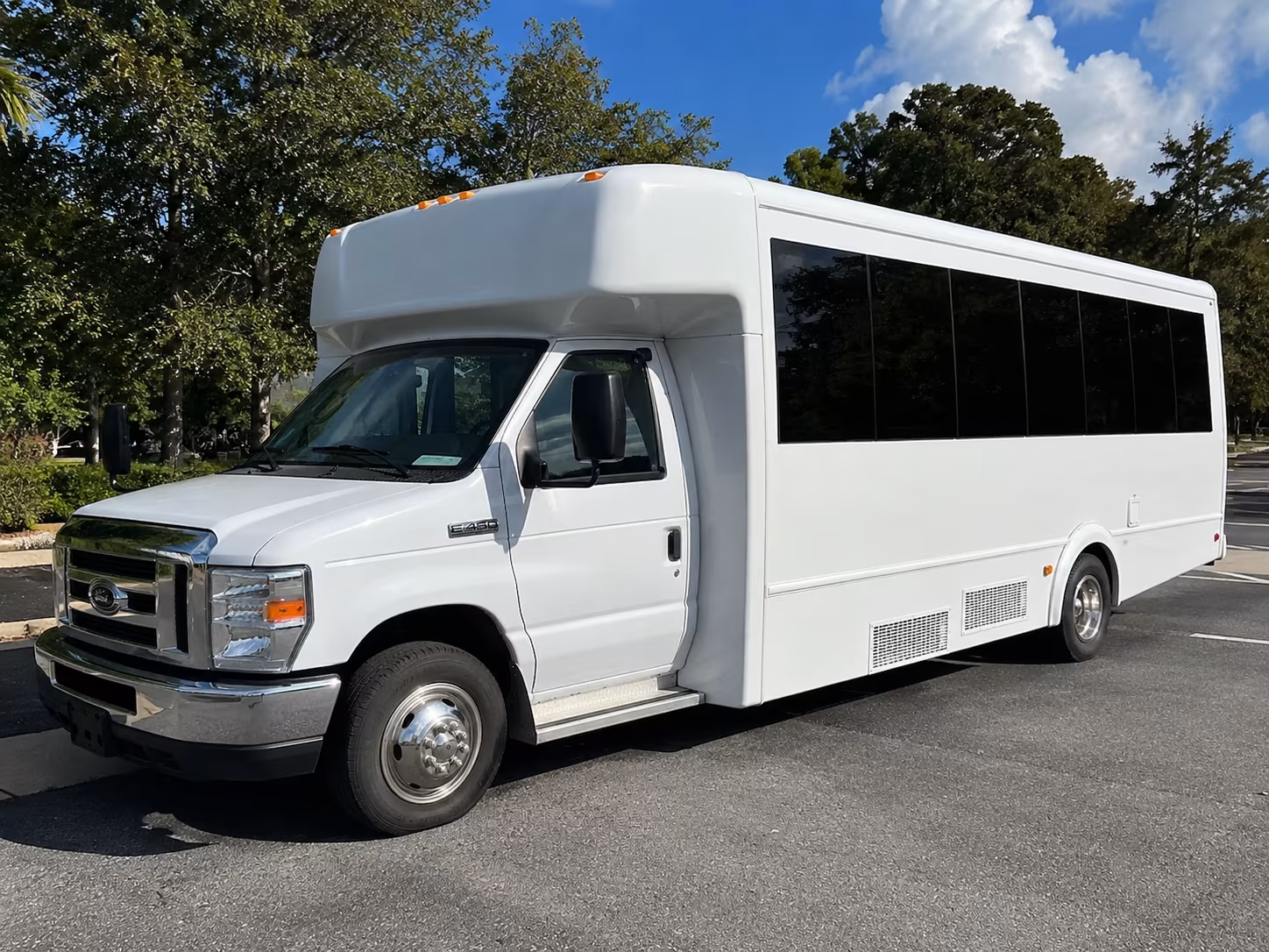 San Antonio Sporting Event Transportation onboard seating