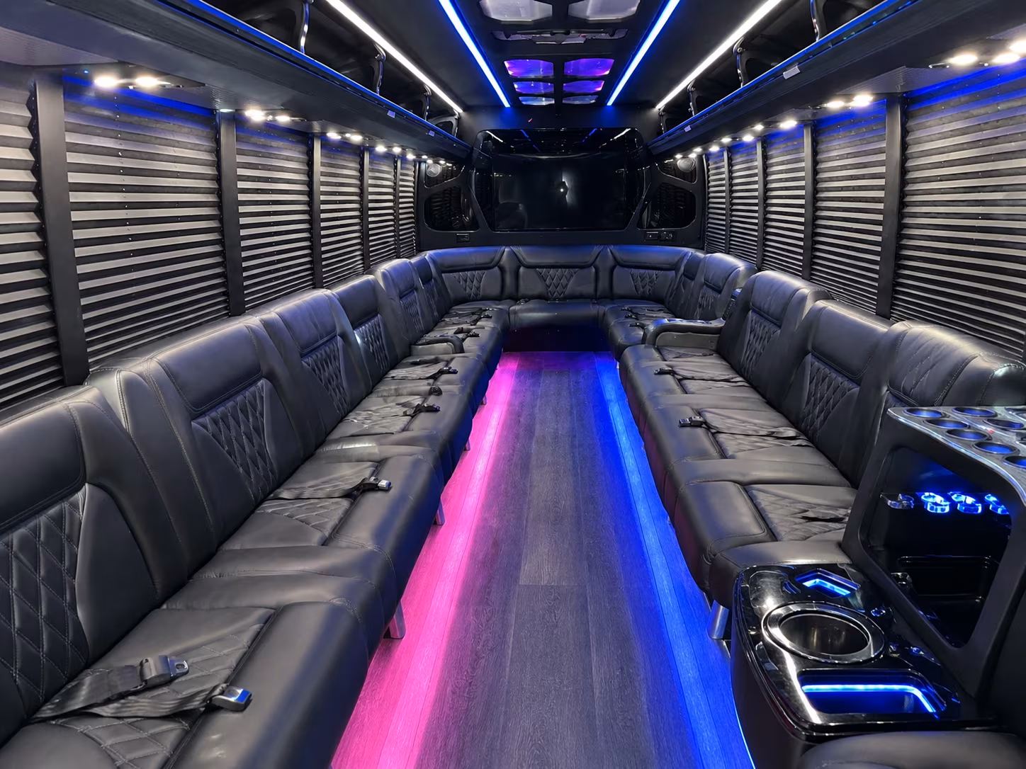 San Antonio Winery Tour & Pub Crawl Transportation
